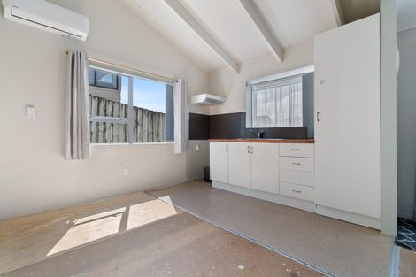 Photo of property in 5a Costar Place, Wiri, Auckland, 2104