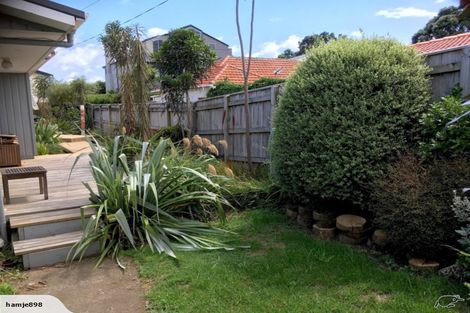 Photo of property in 34 Birdwood Avenue, Moturoa, New Plymouth, 4310