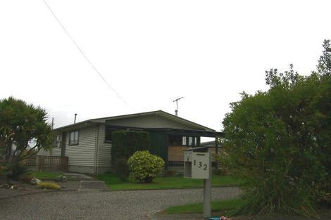 Photo of property in 132 Gillespies Line, Cloverlea, Palmerston North, 4412