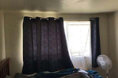 Photo of property in 36 Woodbank Drive, Glen Eden, Auckland, 0602