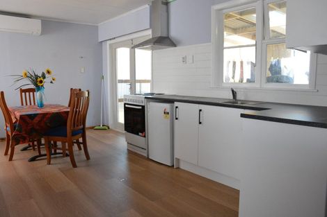 Photo of property in 17 Tuke Street, Normanby, Hawera, 4614