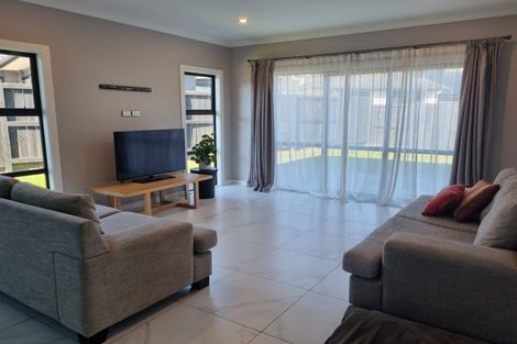 Photo of property in 20 Beaufort Place, Flagstaff, Hamilton, 3210