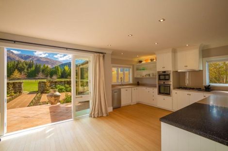 Photo of property in Millbrook Resort, 3 Chalmers Close, Arrowtown, 9371