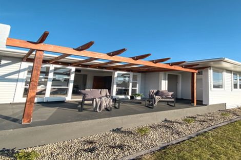 Photo of property in 5 Surrey Street, Stratford, 4332