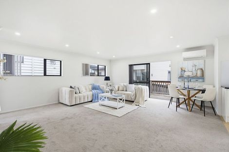 Photo of property in 5b James Laurie Street, Henderson, Auckland, 0612