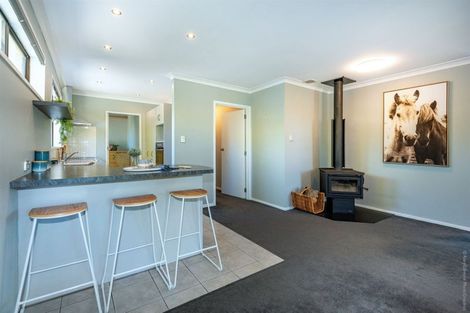 Photo of property in 62 Solomon Avenue, Redwood, Christchurch, 8051