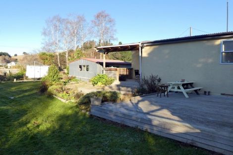 Photo of property in 2 Ord Street, Herbert, Oamaru, 9495