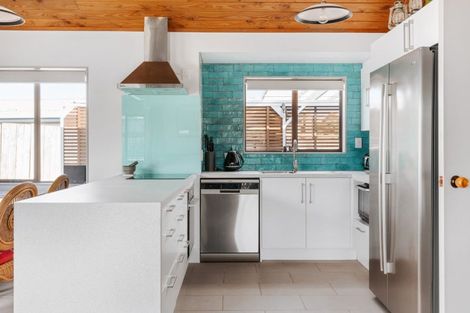 Photo of property in 57a Hartford Avenue, Papamoa Beach, Papamoa, 3118