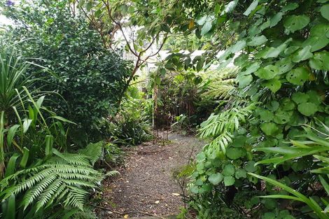 Photo of property in 15 Puriri Place, Tuateawa, Coromandel, 3583