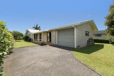 Photo of property in 9 Heron Crescent, Katikati, 3129