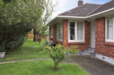 Photo of property in 34 Durham Street, Te Atatu Peninsula, Auckland, 0610