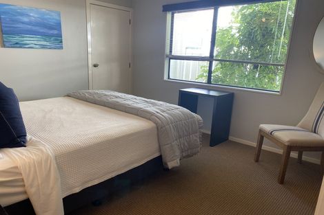 Photo of property in 13a Bulkeley Terrace, New Plymouth, 4310