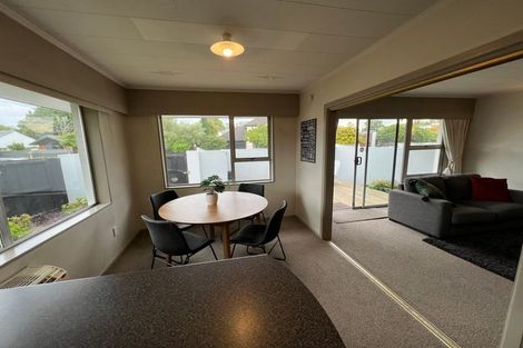 Photo of property in 148 Straven Road, Fendalton, Christchurch, 8014