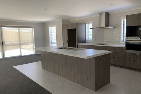 Photo of property in 36 Weka Street, Mangawhai, 0505