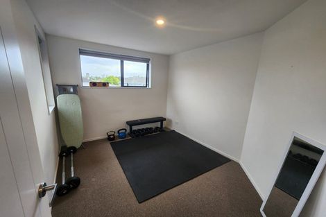 Photo of property in 2/3a Curzon Street, Onehunga, Auckland, 1061