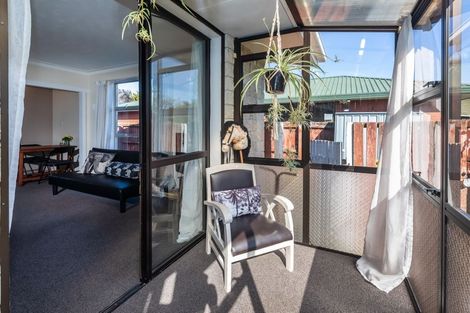 Photo of property in 1/11 Esher Place, Saint Martins, Christchurch, 8022