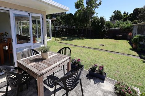 Photo of property in 36 Kings Road, Panmure, Auckland, 1072