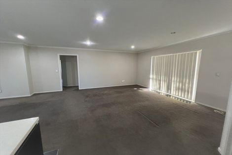 Photo of property in 2 Hector Drive, Rototuna North, Hamilton, 3210