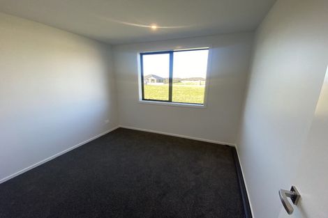 Photo of property in 19 Keerangi Place, Rototuna North, Hamilton, 3210