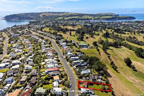 Photo of property in 1305 Whangaparaoa Road, Army Bay, Whangaparaoa, 0930