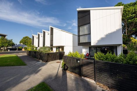 Photo of property in 4/2 Riversdale Road, Avondale, Auckland, 1026