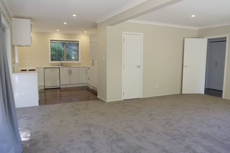 Photo of property in 4/102 Chester Road, Tawa, Wellington, 5028