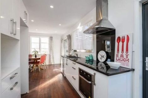 Photo of property in 220 Naenae Road, Naenae, Lower Hutt, 5011