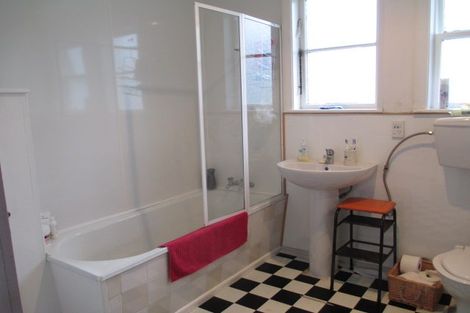 Photo of property in 12 Denvir Street, Strowan, Christchurch, 8052