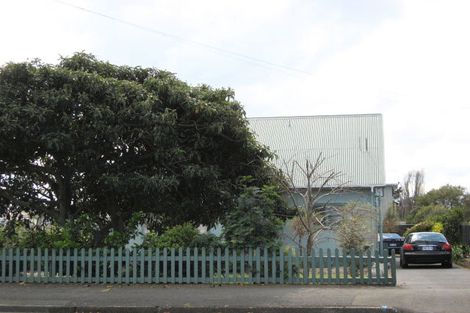 Photo of property in 54 Alma Road, Gonville, Whanganui, 4501