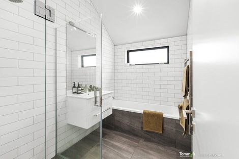 Photo of property in 26/104 Maupuia Road, Maupuia, Wellington, 6022