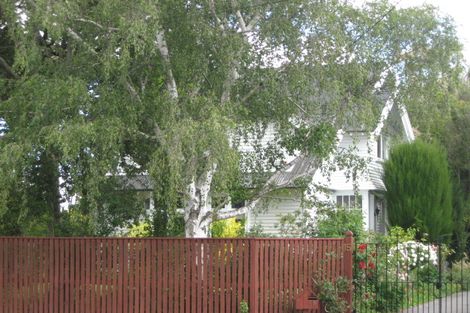 Photo of property in 15 Stapletons Road, Richmond, Christchurch, 8013