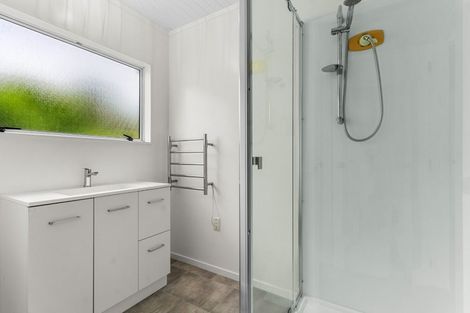 Photo of property in 12 Cove Road, Waipu, 0510