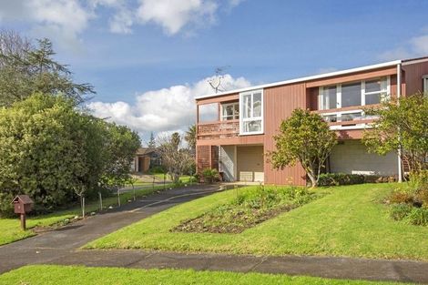 Photo of property in 2a Rachael Place, Farm Cove, Auckland, 2012