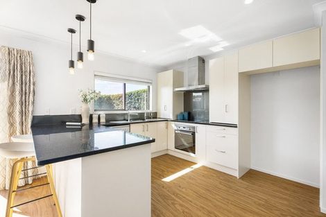 Photo of property in 1a Parkwood Crescent, Gulf Harbour, Whangaparaoa, 0930