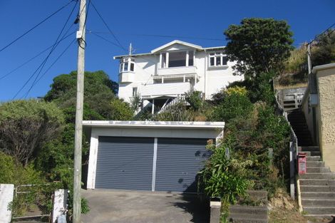 Photo of property in 28 Imperial Terrace, Melrose, Wellington, 6022