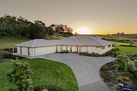 Photo of property in 22 Lone Gum Lane, Kerikeri, 0230