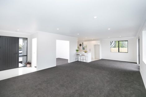 Photo of property in 8 Oderings Place, Huntington, Hamilton, 3210