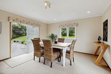 Photo of property in 5 South Pacific Place, Henderson, Auckland, 0612