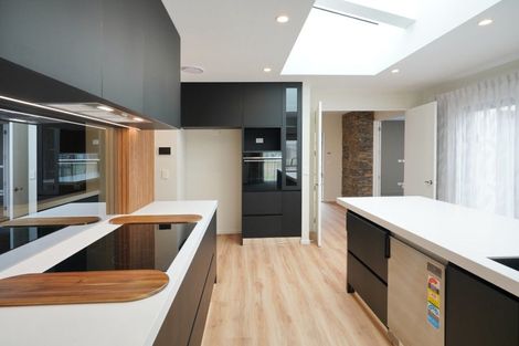 Photo of property in 14 Texel Crescent, West Melton, 7618