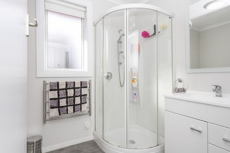 Photo of property in 9 Colquhoun Street, Glenross, Dunedin, 9011