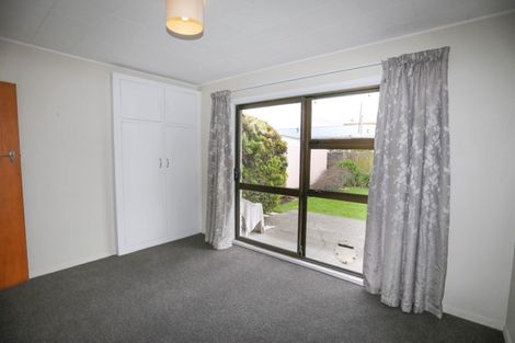 Photo of property in 2/83 Roberta Drive, Somerfield, Christchurch, 8024