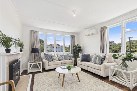 Photo of property in 23 Chew Place, Ranui, Porirua, 5024