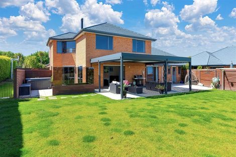 Photo of property in 66 Queens Avenue, Waikuku Beach, 7402