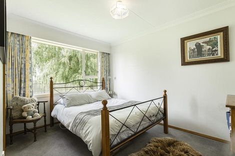 Photo of property in 26 Bremners Road, Momona, Outram, 9073