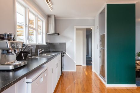 Photo of property in 7 Neptune Street, Dannevirke, 4930