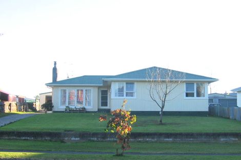 Photo of property in 40 Elizabeth Drive, Tokoroa, 3420