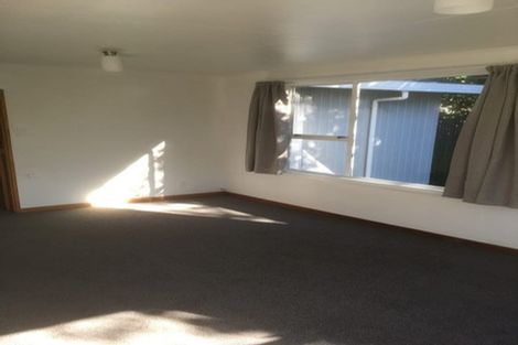 Photo of property in 3 Tiraumea Street, Palmerston North, 4410