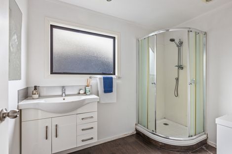 Photo of property in 29 Lavinia Crescent, Mangere East, Auckland, 2024