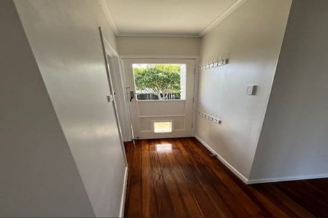Photo of property in 1/24 Lancaster Road, Beach Haven, Auckland, 0626