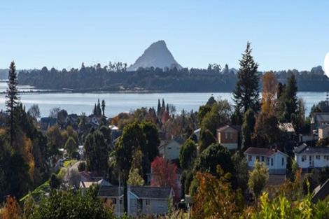 Photo of property in 27 Oteki Park Drive, Welcome Bay, Tauranga, 3112